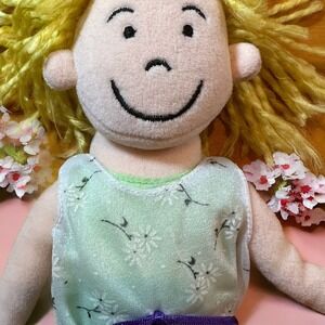 Manhattan Toy Groovy Girls ZOE Year 1999 Plush doll 12"
